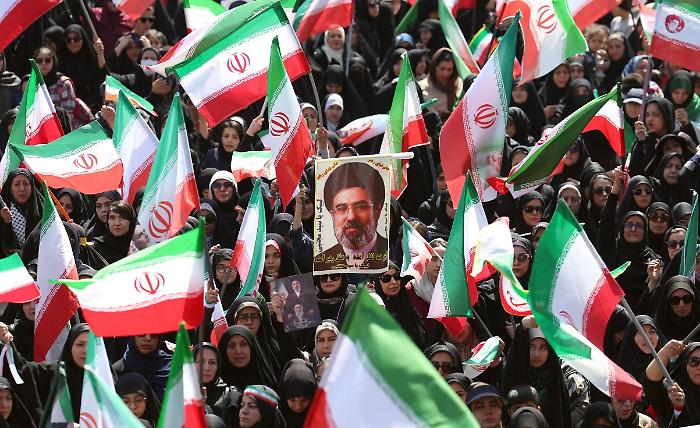 Iran, il nuovo messaggio della Guida suprema Mojtaba Khamenei: &laquo;Pronti a infliggere nuove sconfitte ai nemici&raquo;