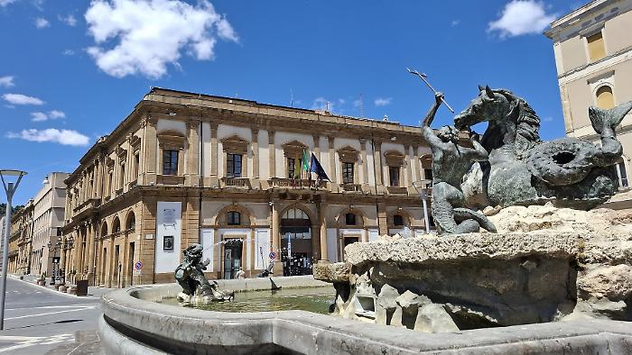 Interdittiva antimafia, Area Civica minaccia mozione di sfiducia e chiede dimissioni del presidente del Consiglio