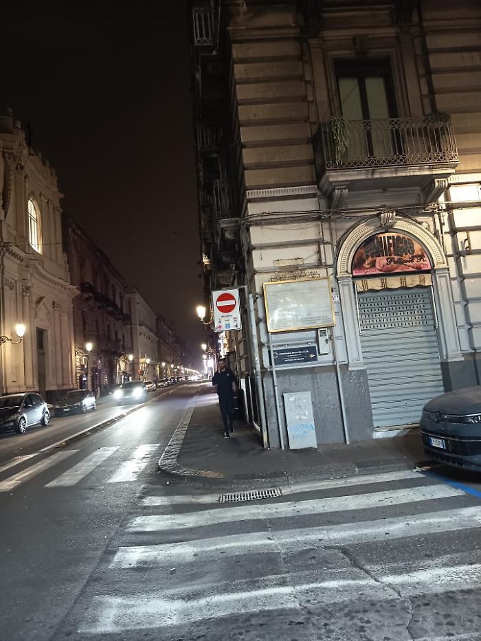 Catania: incrocio tra Piazza Majorana e Corso Umberto