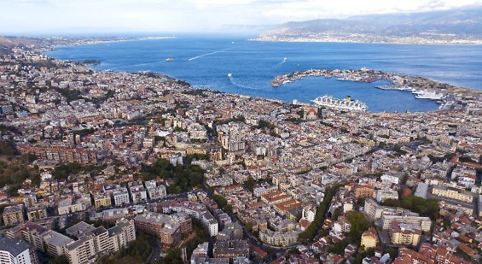 Piano urbanistico, &egrave; polemica: Scurria attacca, Mondello ribatte