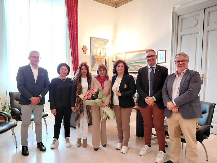 Comiso, il prefetto di Ragusa Giallongo in visita a palazzo di Citt&agrave;