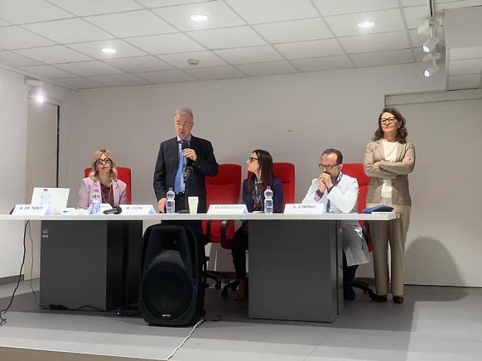 Esoscheletri, realt&agrave; virtuale e teleriabilitazione: al Cannizzaro nuove frontiere per la neuroriabilitazione pediatrica