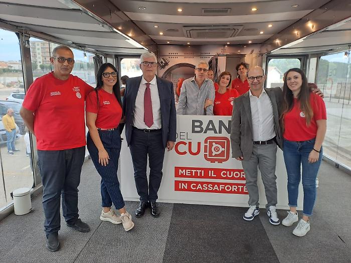 Vittoria, arriva il truck tour "Banca del cuore"