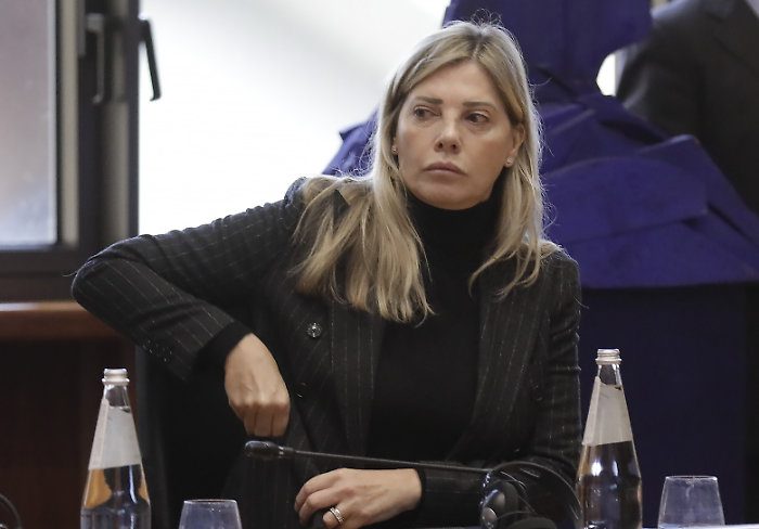 Giusi Bartolozzi torna in toga: tra un incarico a Londra e lo scudo della Consulta