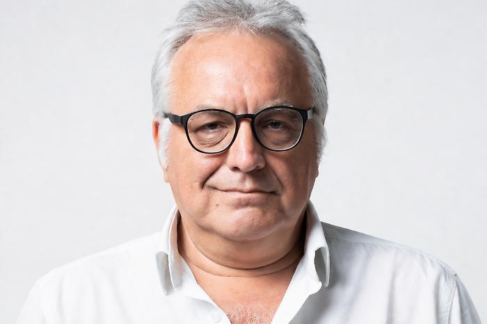 Il Musco chiude con "Non &egrave; vero ma ci credo": comicit&agrave;, superstizione e fragilit&agrave;