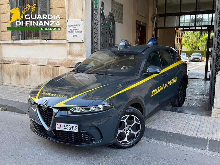 Siracusa, sequestrata area a ridosso del mare per imbarcazioni: due indagati per bancarotta fraudolenta 