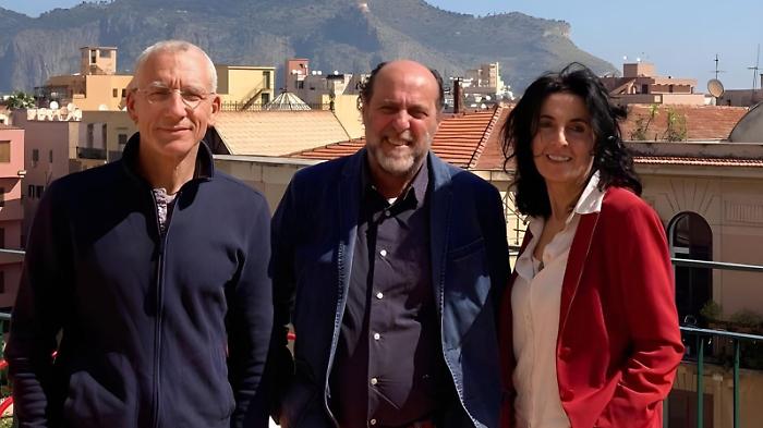 Il ritorno del "Poeta in piazza": a Sambuca il debutto nazionale del viaggio nell'universo di Ignazio Buttitta