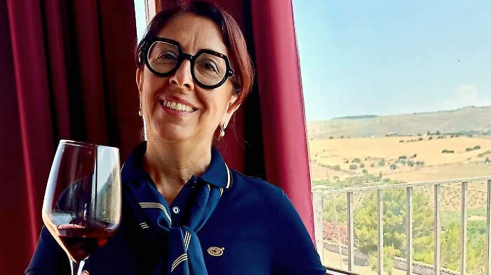 &laquo;Il vino? &Eacute; un passo di danza, ma dietro c'&egrave; sempre la curiosit&agrave;. Grazie al Covid me ne sono innamorata&raquo; 