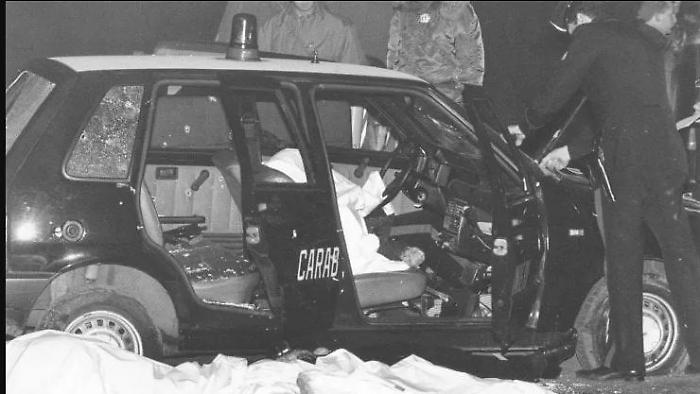 Uno Bianca, le armi ritrovate e i fascicoli riemersi: i familiari delle vittime chiedono che stavolta nulla venga lasciato nell&rsquo;ombra