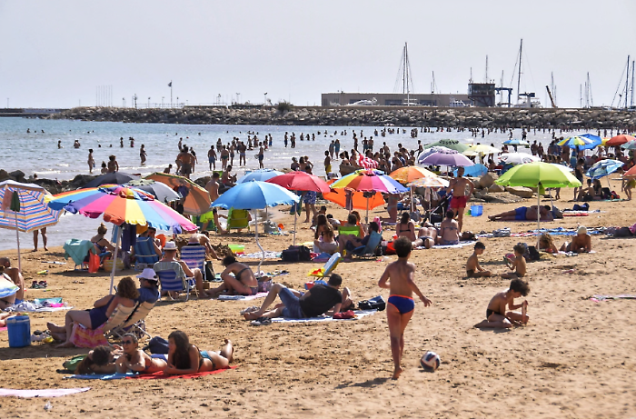 La provincia di Ragusa pronta a vivere un assaggio d'estate in anticipo