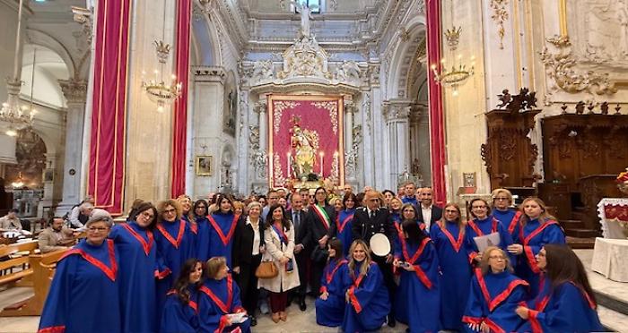 Modica, il gospel travolge il duomo per la festa di San Giorgio