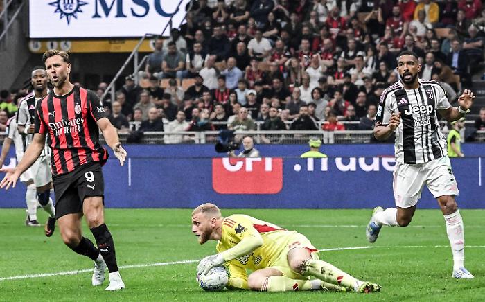 Tra Milan e Juve vince la noia, ma &egrave; un pari che avvicina la Champions