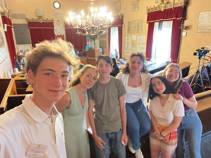 Aree pedonali per le scuole, le consigliere Di Gangi e Argiroffi: "Risultato ottenuto grazie agli studenti"