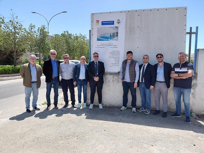 Comiso, finalmente consegnati i lavori di rifacimento del tetto della Piscina del sole