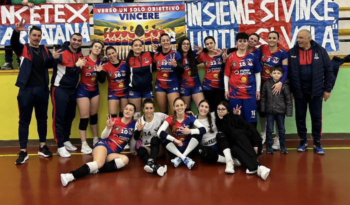 La femminile dell'Asd Giarratana Volley in campo a Viagrande per una missione impossibile