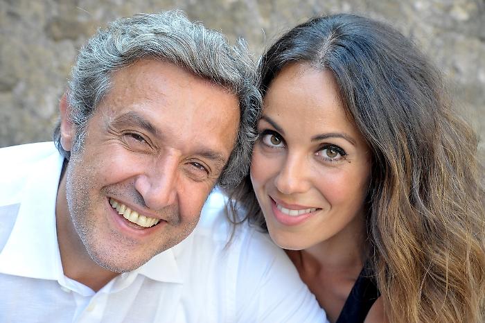 Una notte, due destini: "Gente di facili costumi" con Flavio Insinna e Giulia Fiume al Teatro ABC