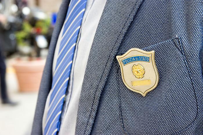 Il "falso cancelliere" tradito dalle indagini: incastrato il baby truffatore che ha ripulito un'anziana