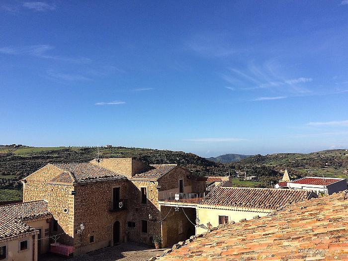 Amministrative 2026, le liste al Comune di Basic&ograve;: tutti i candidati al Consiglio comunale