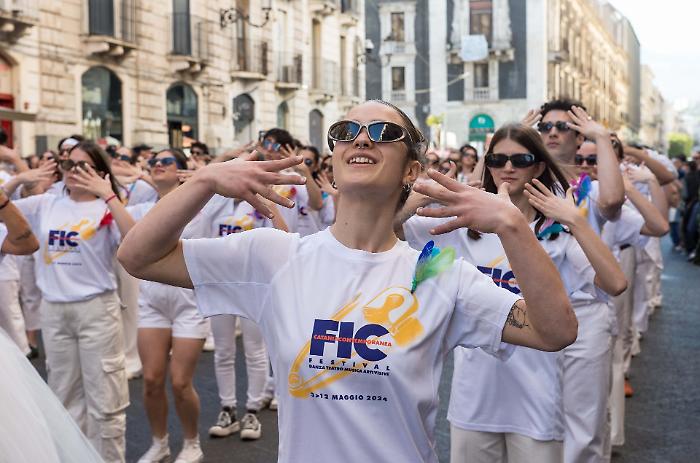 Al via oggi  Catania Contemporanea / 7&deg; FIC Festival. Parata urbana, performance, musica e cinema per l'apertura