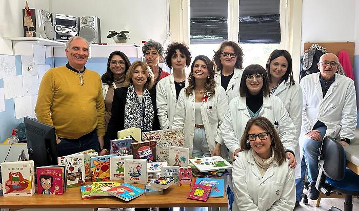 Asp Agrigento, nuovi strumenti terapeutici: donati 1.632 libri alla Neuropsichiatria infantile