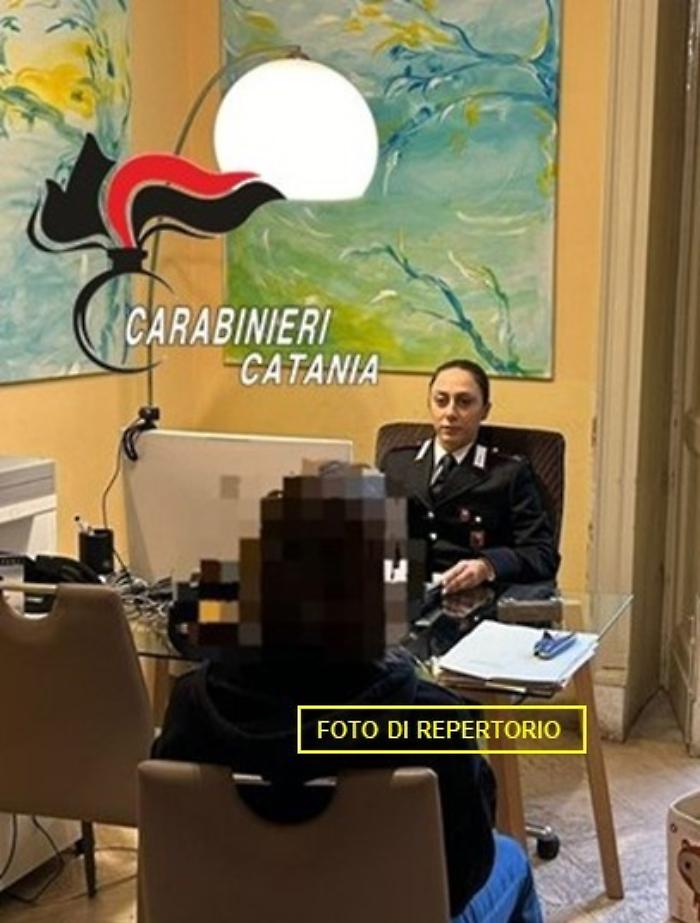 Minacce e maltrattamenti alla compagna ferita e al figlio minore: arrestato