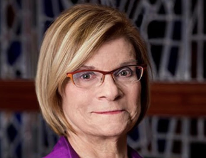 Scicli, Leone di bronzo alla professoressa Susan Gennaro