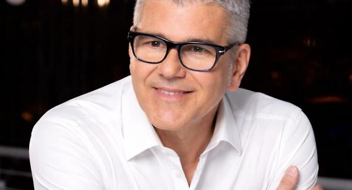 Michele Zarrillo riabbraccia Agrigento: "Cantare qui &egrave; un privilegio, un'emozione che si rinnova sempre"