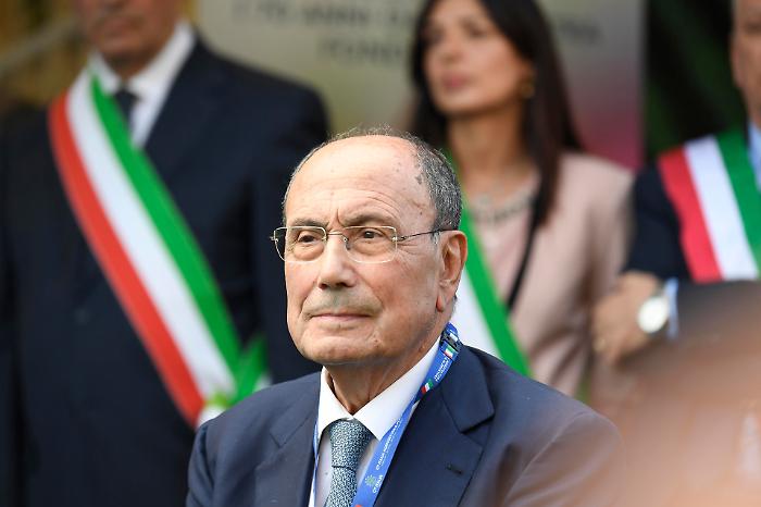 La fattoria degli animali: il rimpasto alla Regione in versione orwelliana