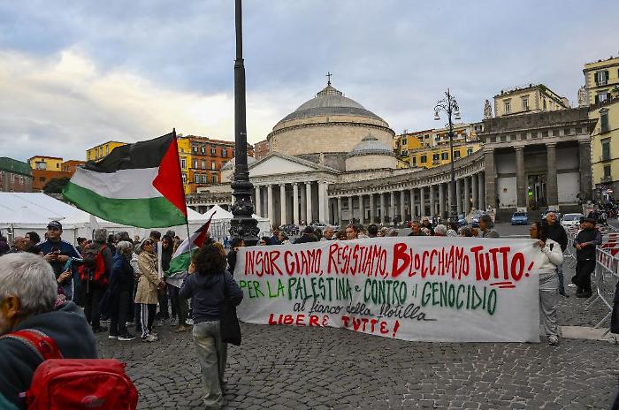Flotilla fermata a Creta, il Mediterraneo torna linea di frattura: 175 attivisti bloccati da Israele, sbarco forzato in Grecia