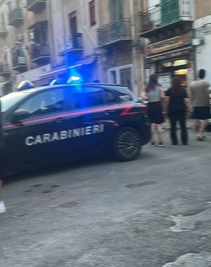 Sparatoria in via Montalbo, un ferito fugge e si presenta in ospedale