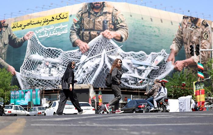 Tensione a Hormuz: l'Iran accusa gli Usa di aver ucciso cinque civili