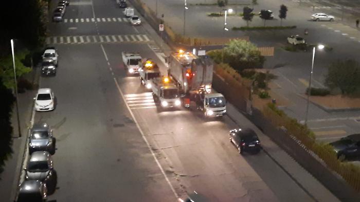 Catania, autocompattatori in via Imperia