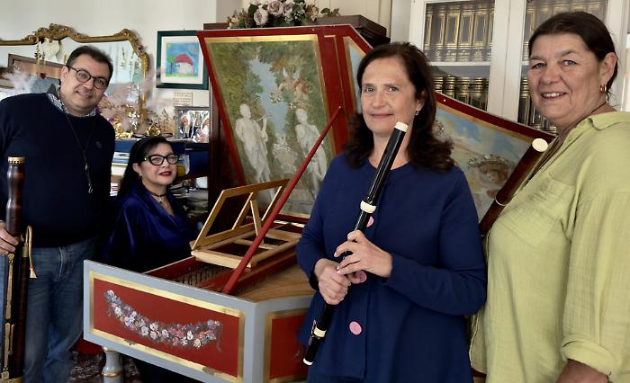  Anna Spoto e Alessandra Marino ai flauti traversieri, Rosaria Politi al clavicembalo e Mario Licciardello al fagotto barocco