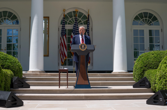 Trump propone una tregua di tre giorni tra Russia e Ucraina per il 9 maggio: scambio di mille prigionieri per parte