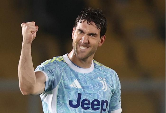 Un lampo di Vlahovic illumina la via per l'Europa: la Juve sbanca Lecce