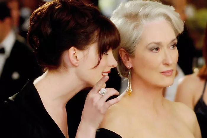 Cachet pluri milionari per le attrici de Il Diavolo veste Prada: Meryl Streep assicura alle colleghe la stessa cifra