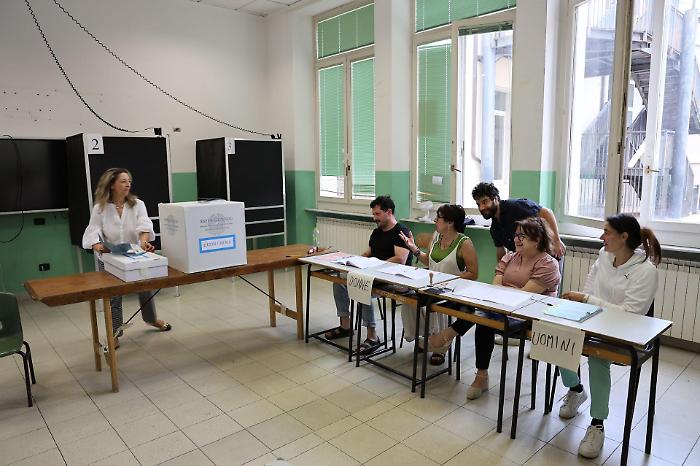Scrutatori a Messina, il giorno del sorteggio: 1.283 nomine per mettere in moto la macchina del voto, tutti i nomi