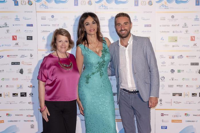 Patrizia Casale, Maria Grazia Cucinotta, Massimiliano Cavaleri