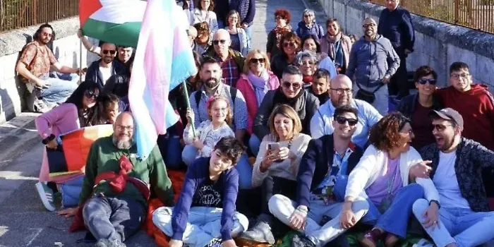 Il Comune di Ragusa conferma le proprie iniziative contro l'omofobia, la bifobia e la transfobia