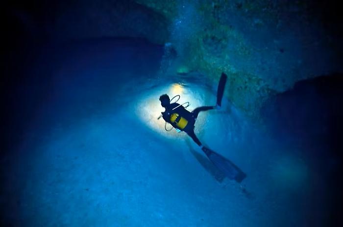L'allerta gialla e il limite dei 30 metri: &egrave; ancora un giallo la strage dei sub italiani alle Maldive