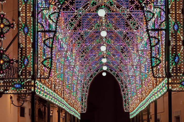 Comiso, l'illuminazione artistica rende la festa dell'Addolorata ancora pi&ugrave; suggestiva
