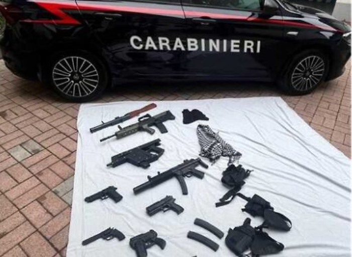Follia social in Friuli: finto assalto armato al benzinaio per un video su TikTok