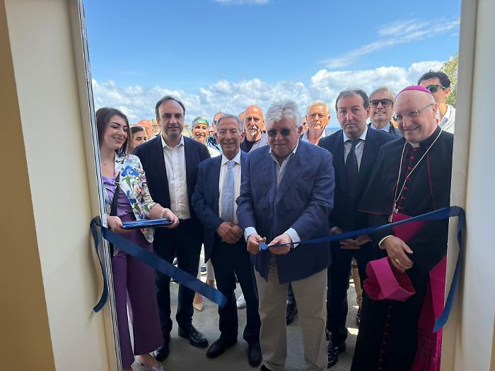 Inaugurati a Patti ospedale di comunit&agrave; e Rsa