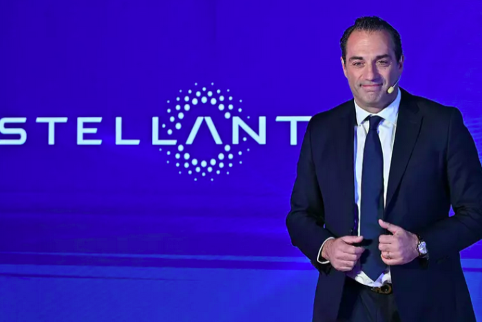 Stellantis: "A Pomigliano si produrranno le e-car dal 2028"