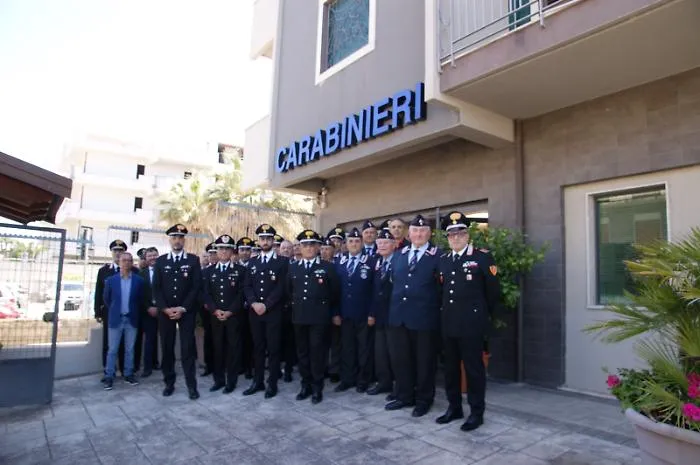 Il generale Del Monaco in visita a Barcellona Pozzo di Gotto e Terme Vigliatore: apprezzamento ai carabinieri e impegno per i pi&ugrave; fragili