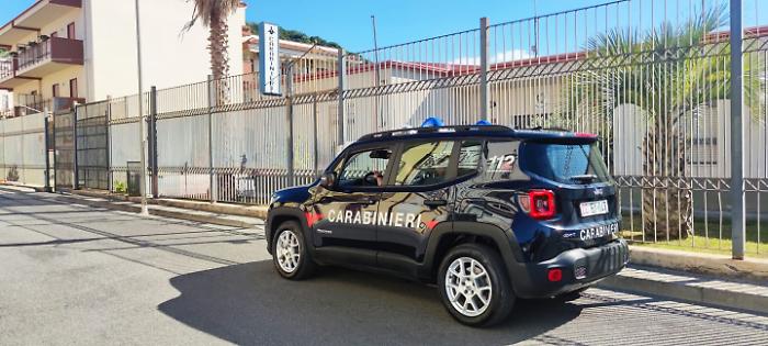 Finto carabiniere truffa anziana: arrestato