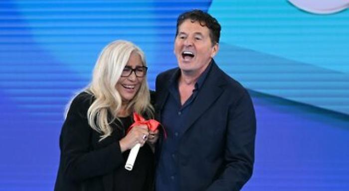 Il "Giallo" di Domenica In: Dov'&egrave; finito Teo Mammucari? 