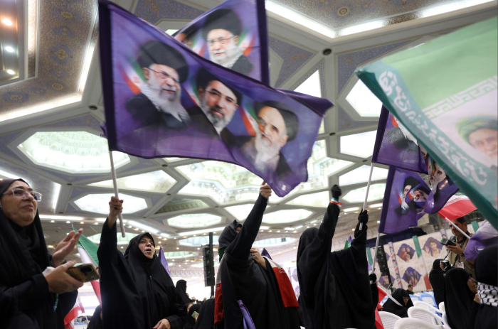 A un passo dall'accordo: Usa e Iran concordano la riapertura dello stretto di Hormuz ma manca l'ok finale