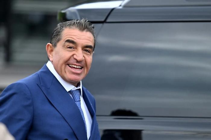 Zampolli perdona Fedez, ma porta Report in Tribunale (e in Parlamento)