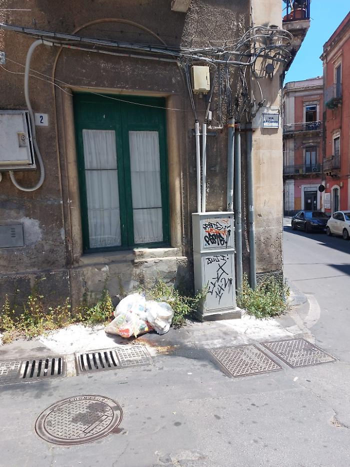 Catania rifiuti